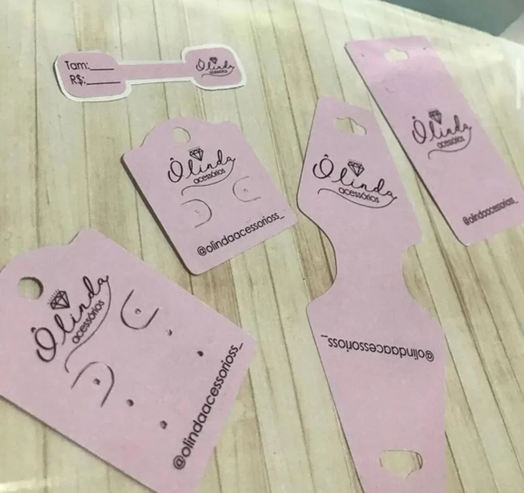 Arquivo digital Studio e PDF para criar tags personalizadas para bijuterias e lembrancinhas.
